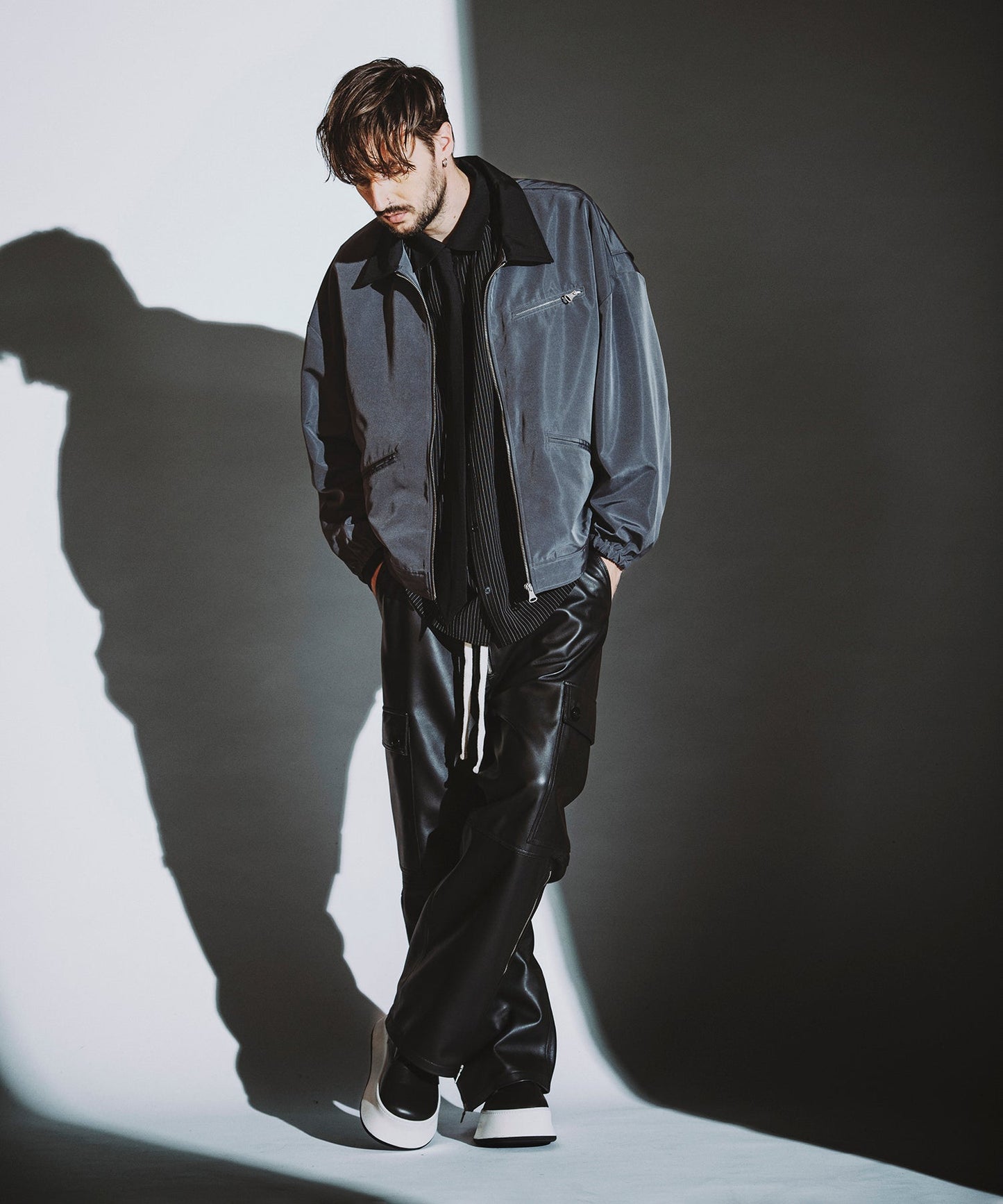 BLACK Model:H182cm