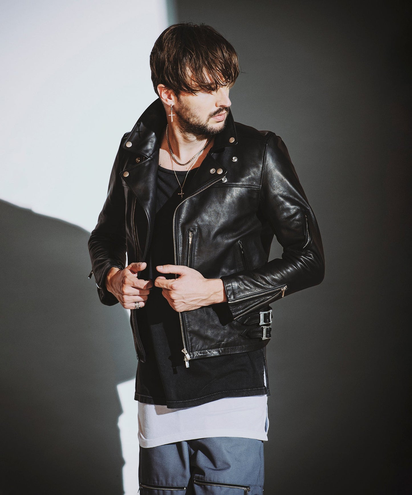 BLACK Model:H182cm