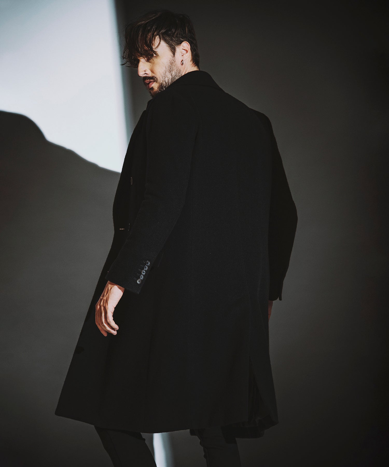 BLACK Model:H182cm