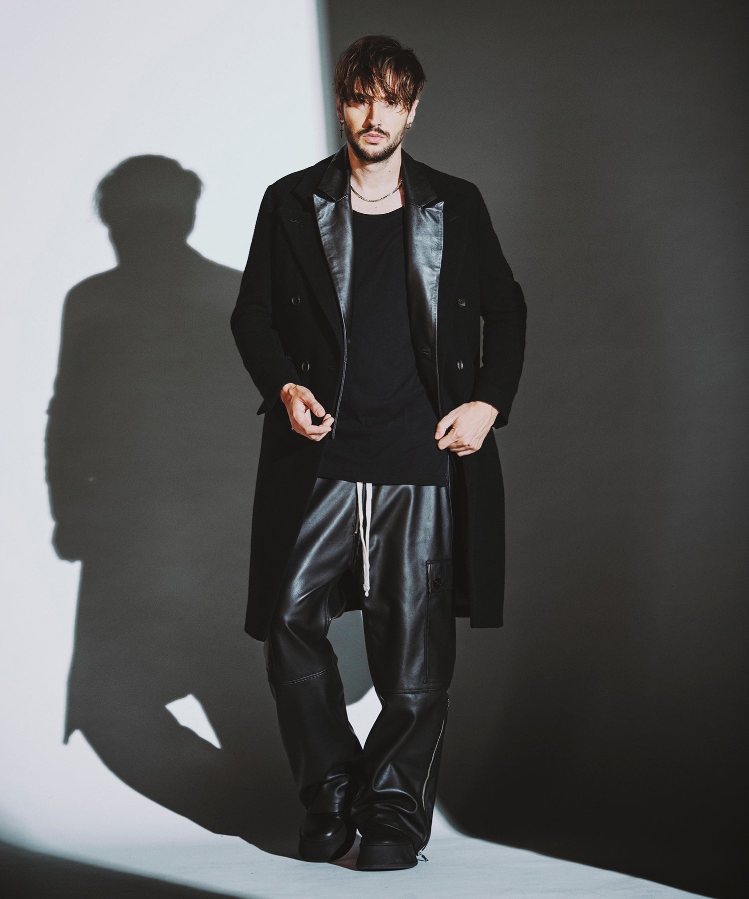 BLACK Model:H182cm