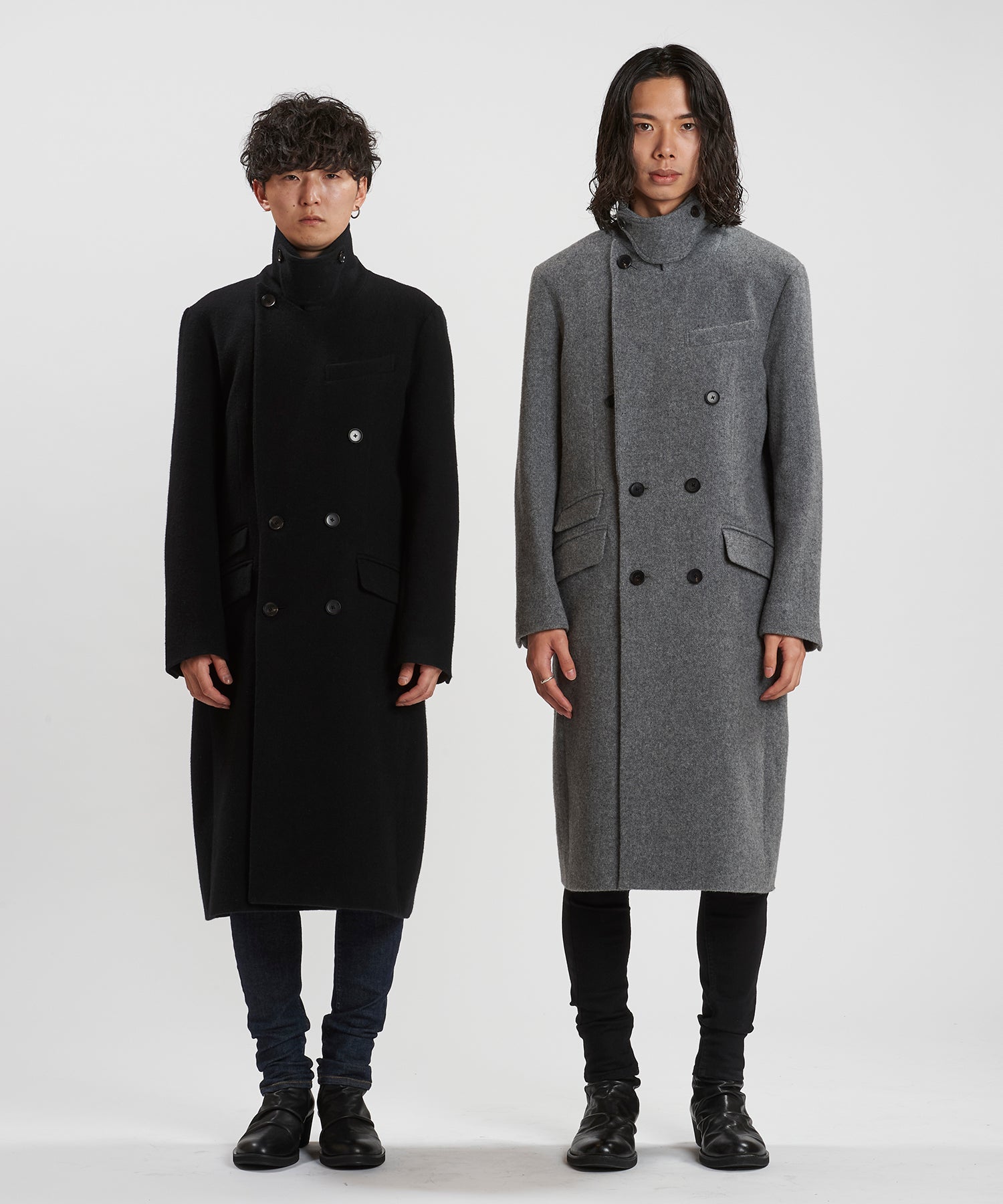 BLACK Model:H169cm / GRAY Model:H180cm
