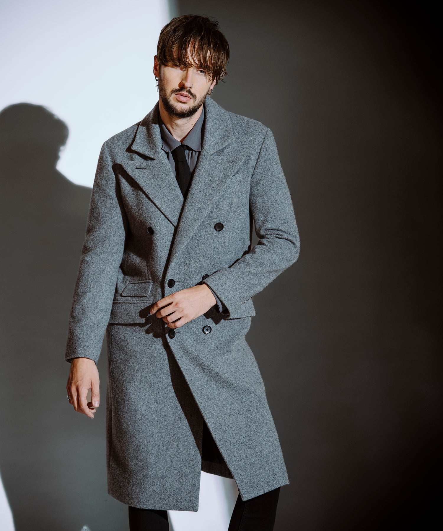 GRAY Model:H182cm