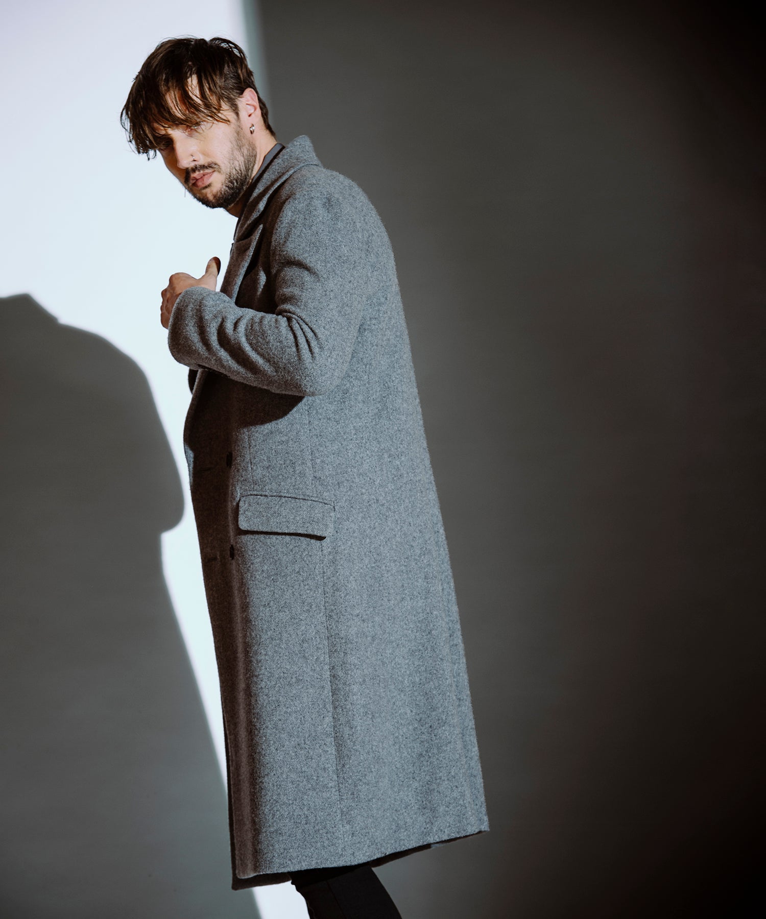 GRAY Model:H182cm