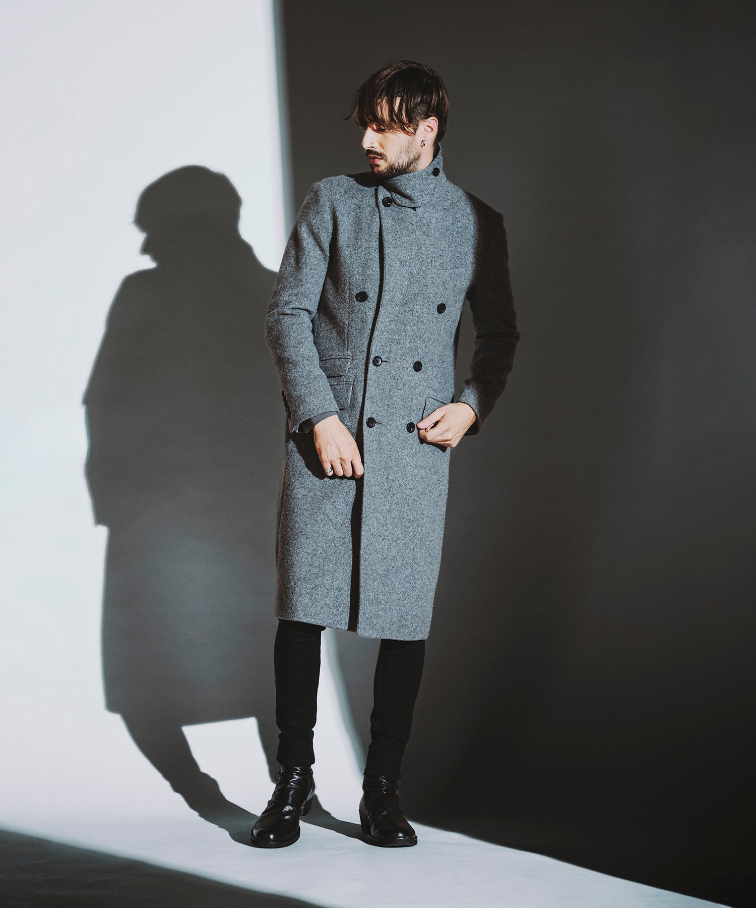 GRAY Model:H182cm