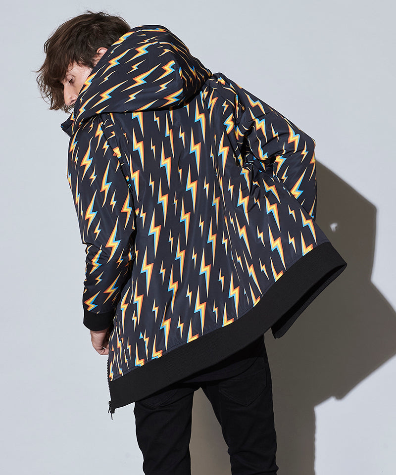 シンサレートサンダープリントフーデッドBLZ