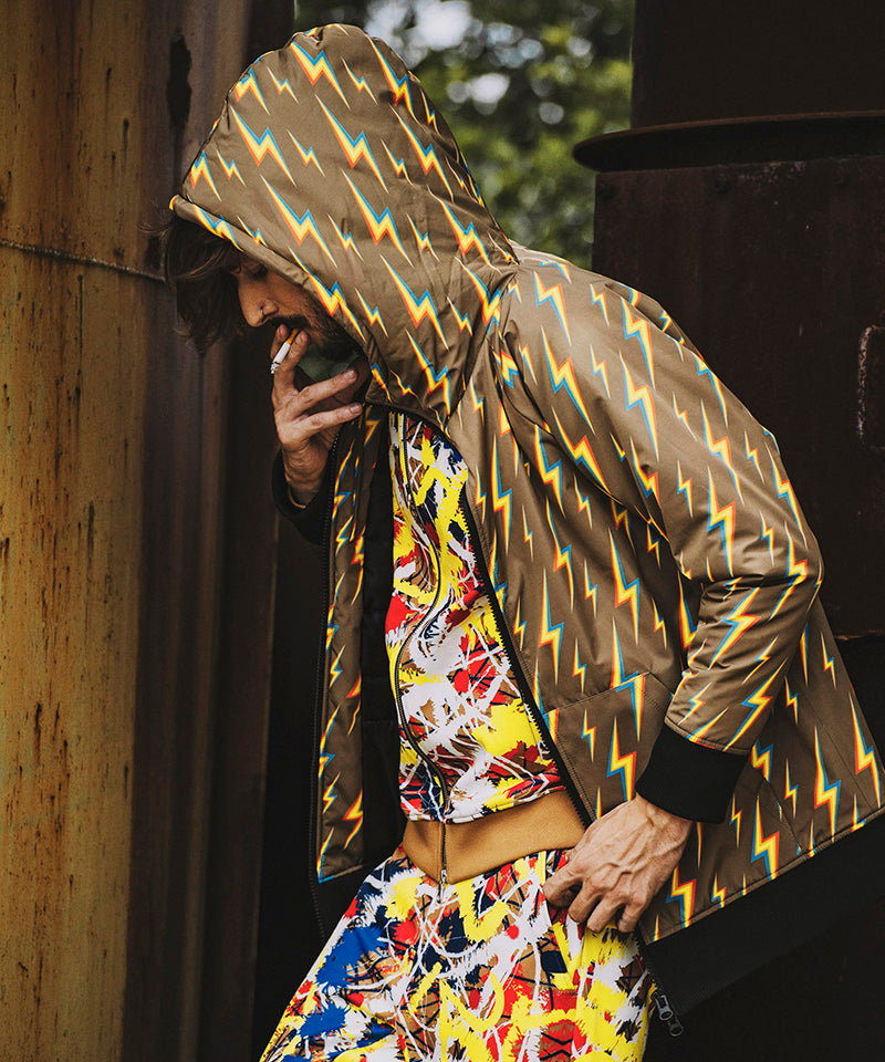 シンサレートサンダープリントフーデッドBLZ