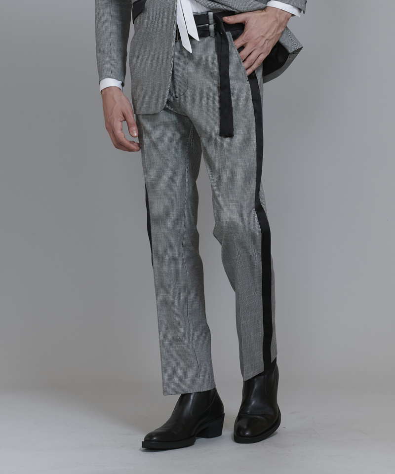 Twin belt semi-wide trousers