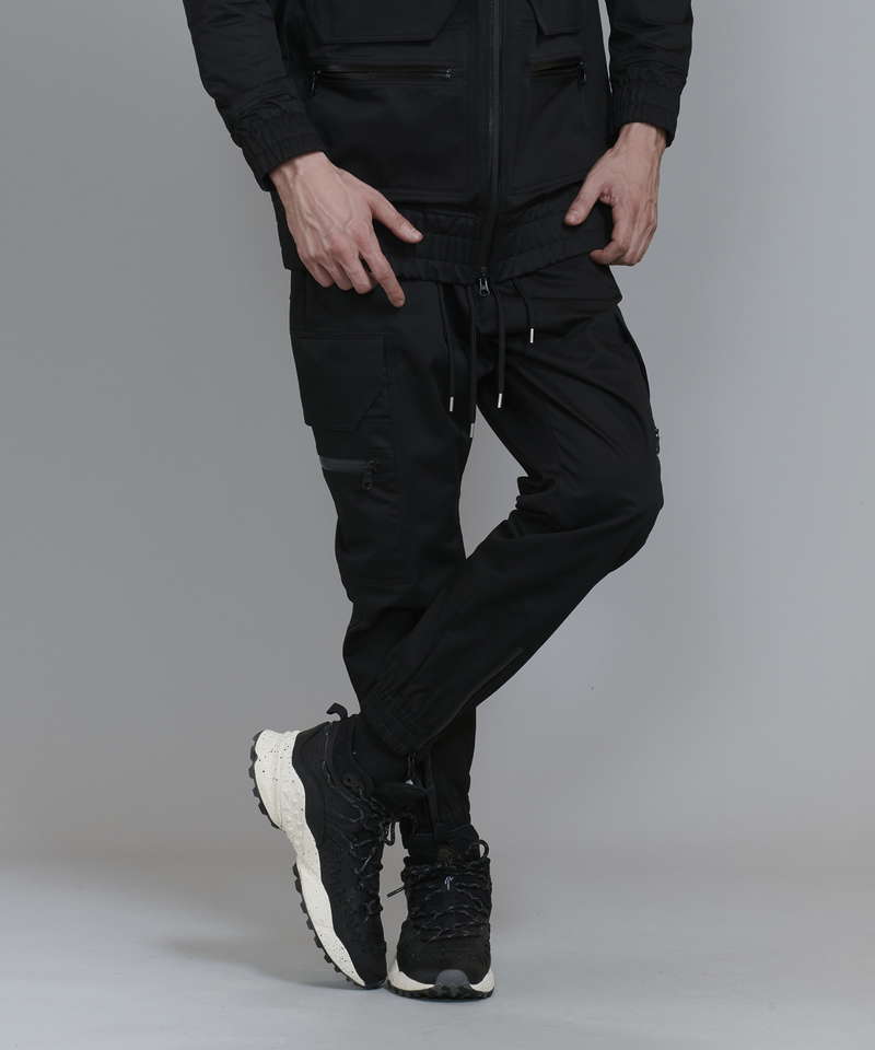 Multi-pocket jogger pants