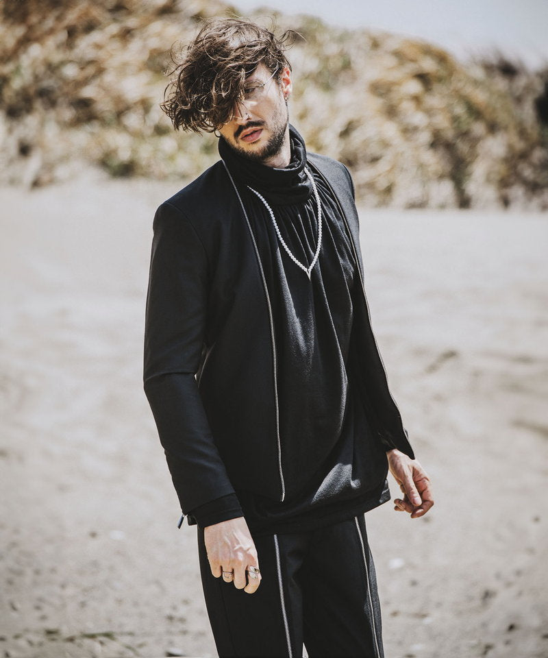 ネックギャザータートルネックロンT