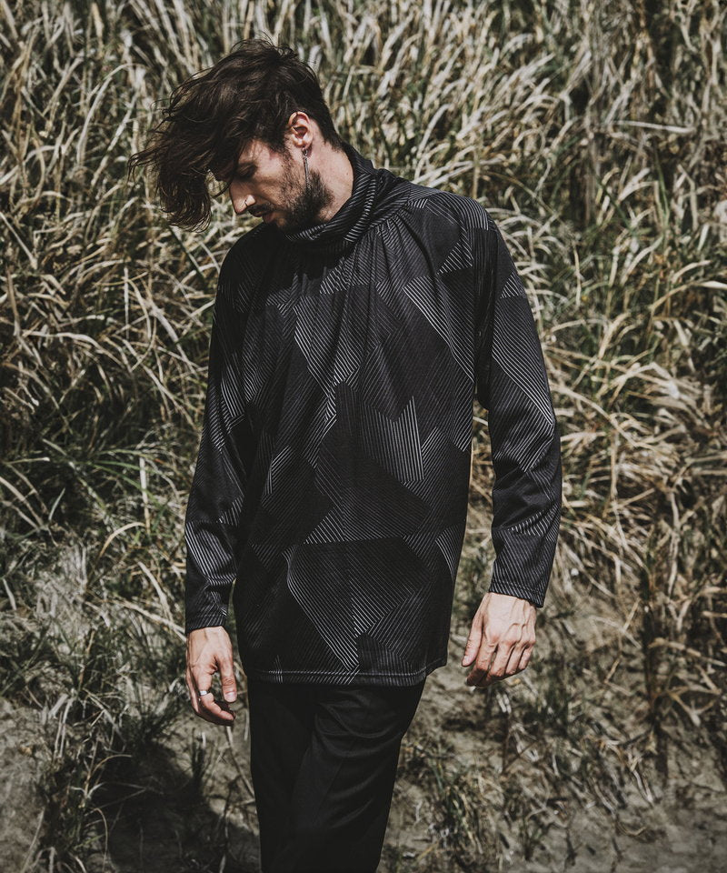 ネックギャザータートルネックロンT