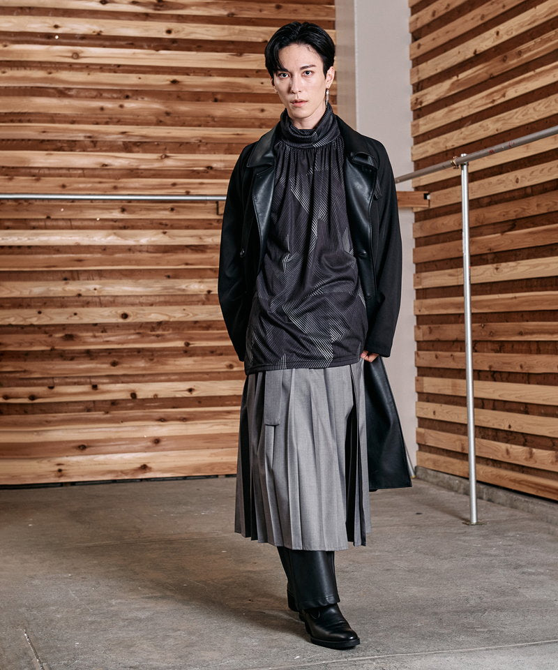 ネックギャザータートルネックロンT