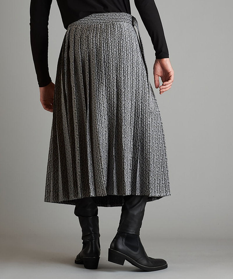 プリーツラップスカート