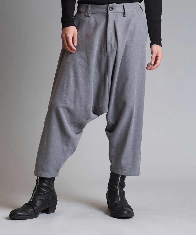 サルエルバギートラウザーズ