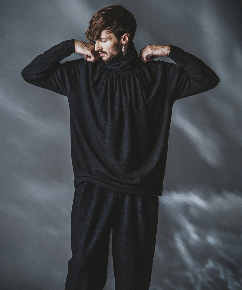 ランダムテレコタートルネックロンT