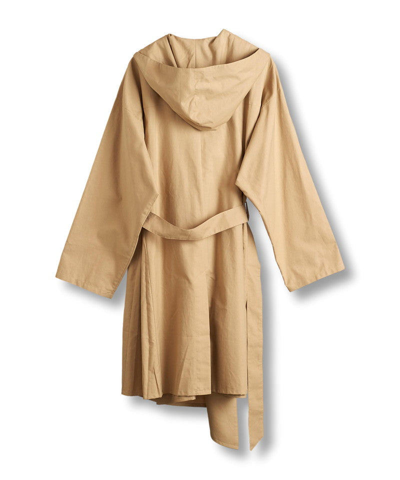 Tylocken Hooded Gown