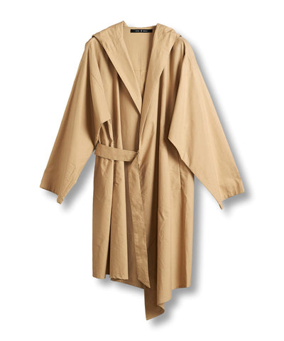 Tylocken Hooded Gown