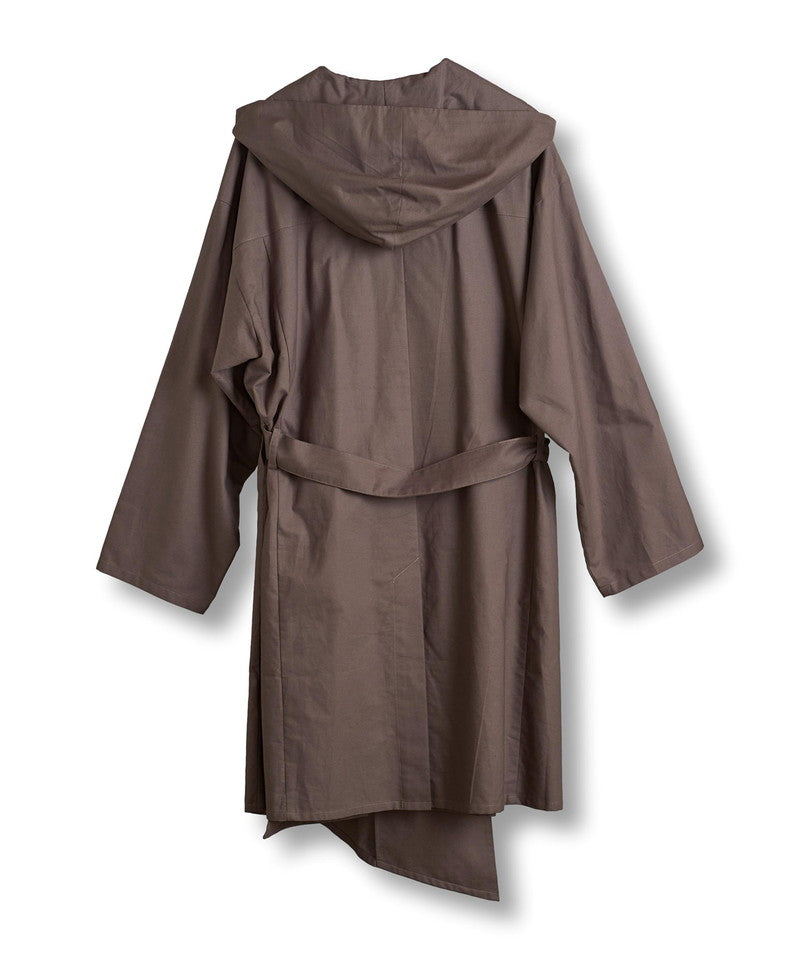 Tylocken Hooded Gown