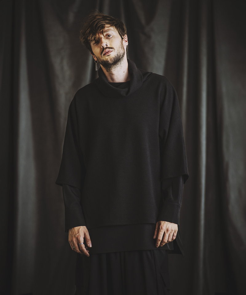 Dock Off Turtleneck T-Shirt