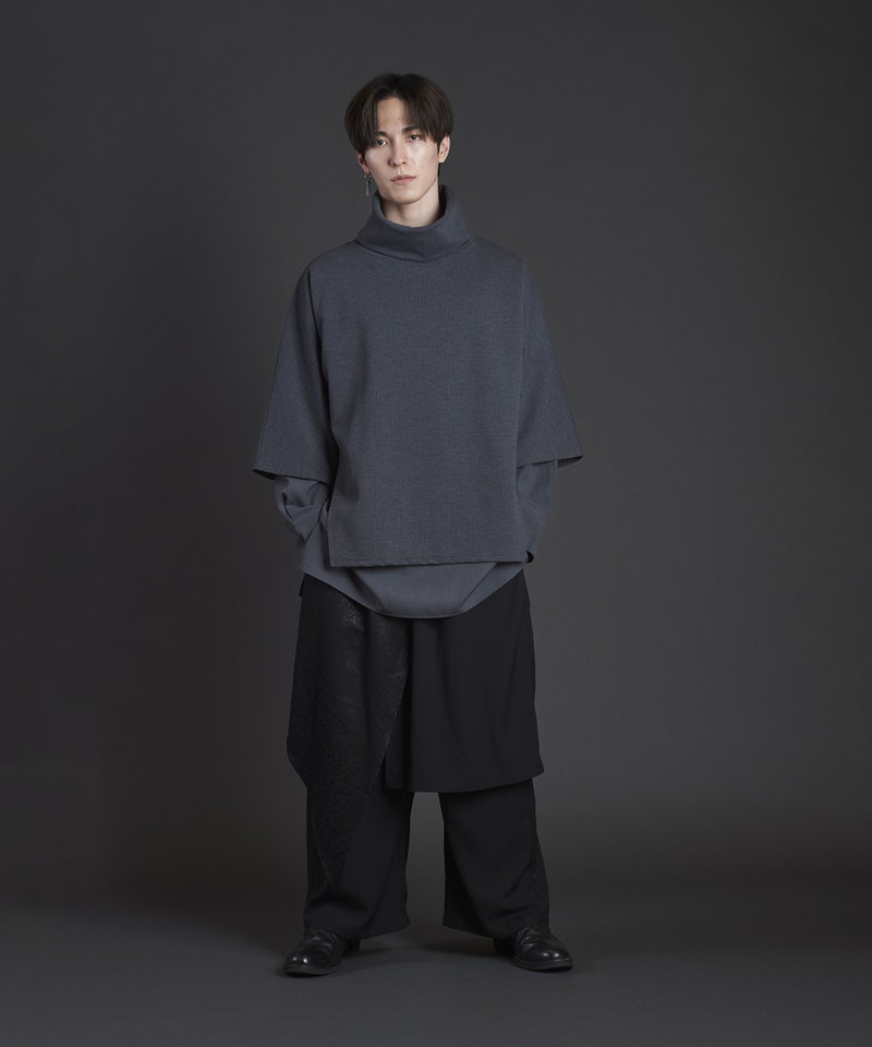 Dock Off Turtleneck T-Shirt