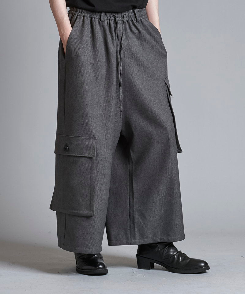 Asymmetrical cargo trousers