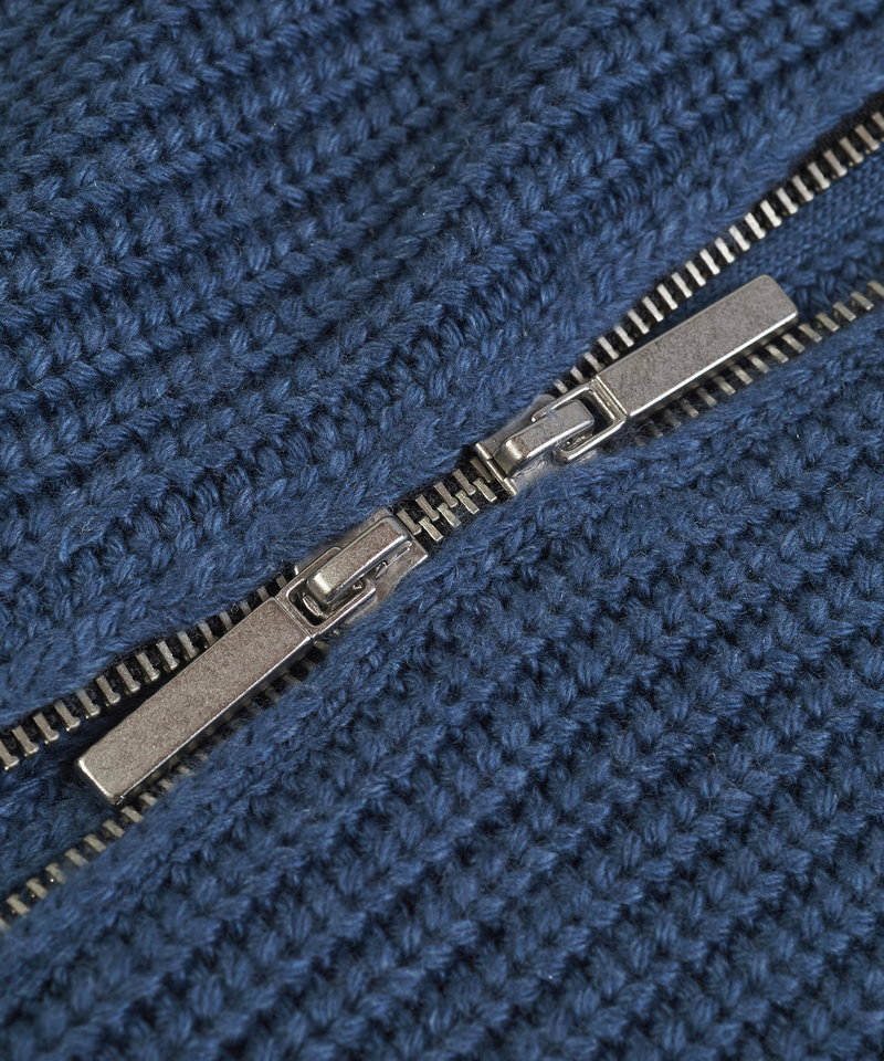 アシンメトリーZIPニットタートルネックCD