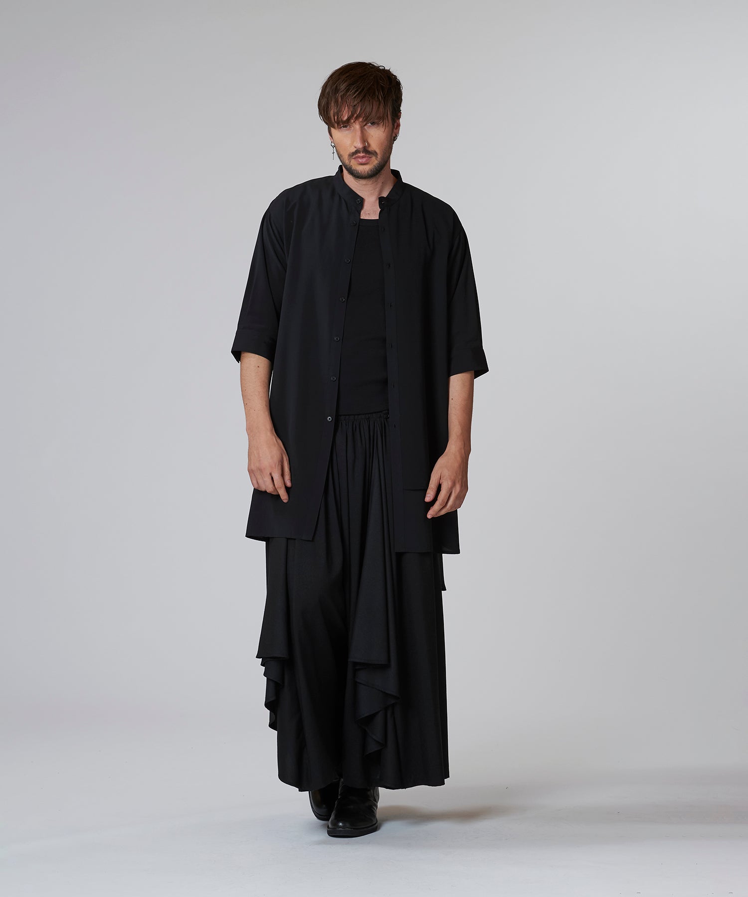BLACK Model:H182cm