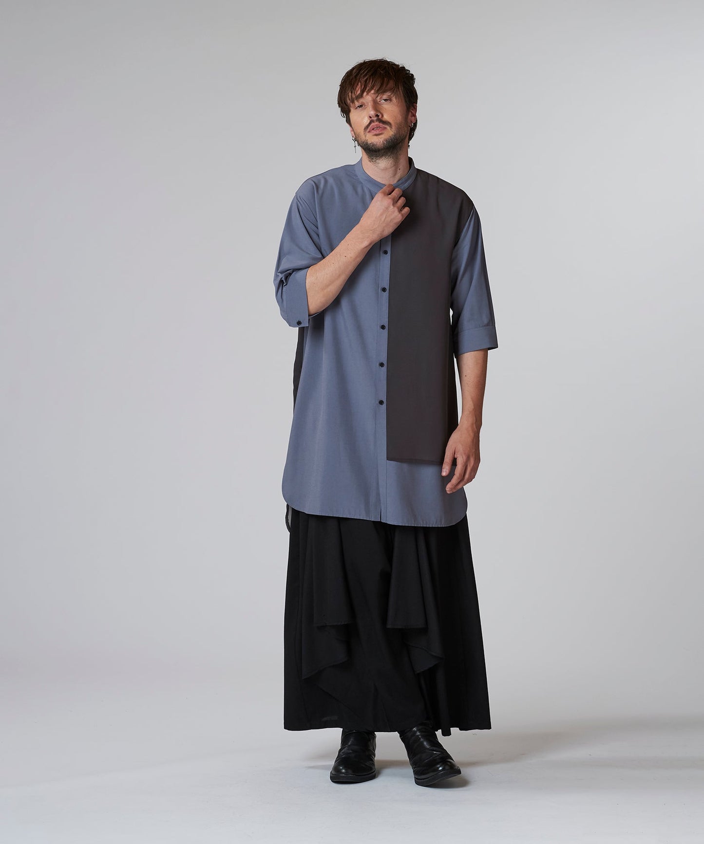GRAY Model:H182cm