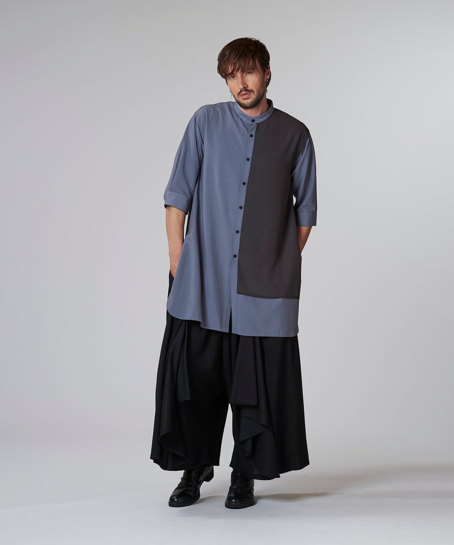 GRAY Model:H182cm