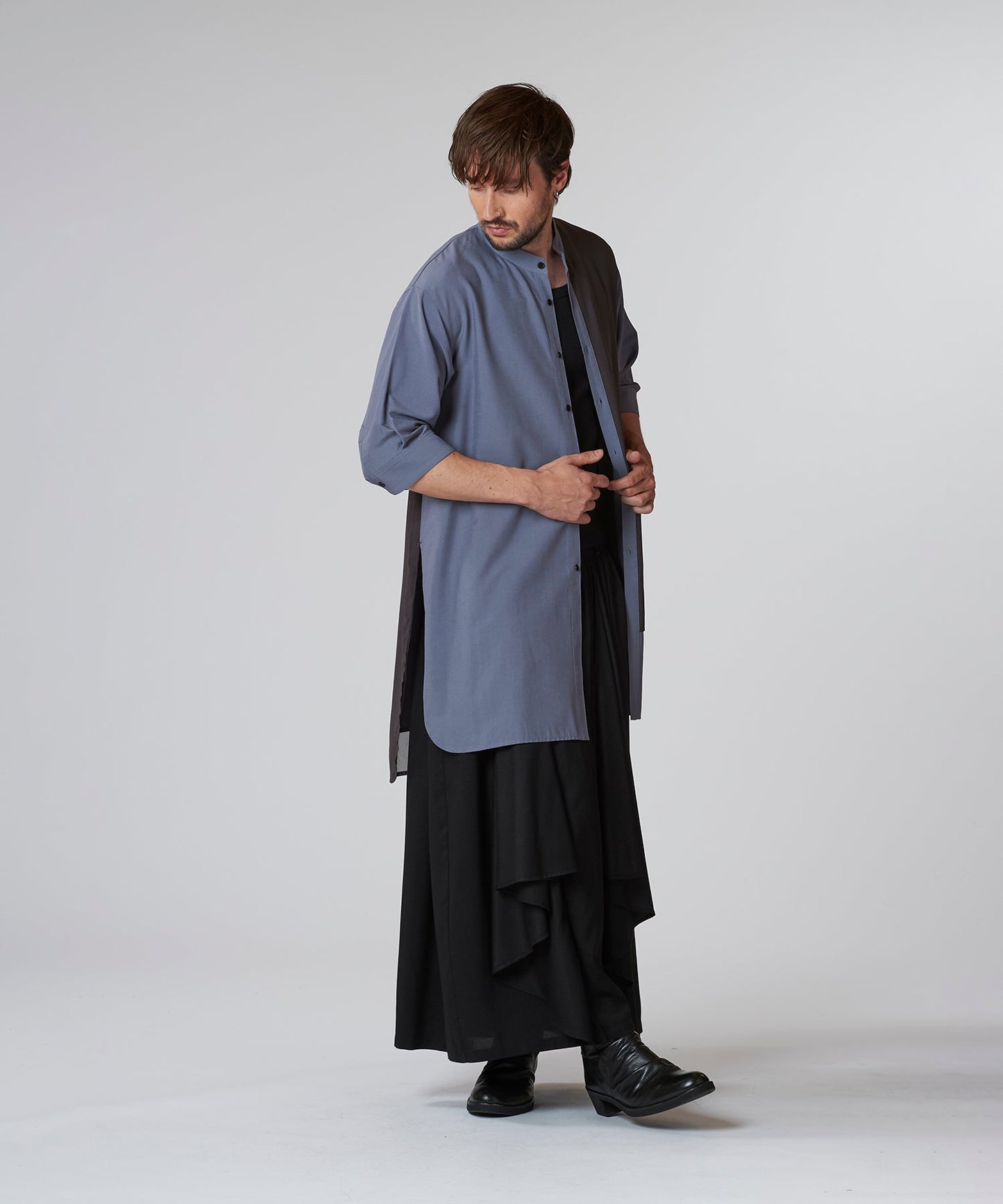 GRAY Model:H182cm