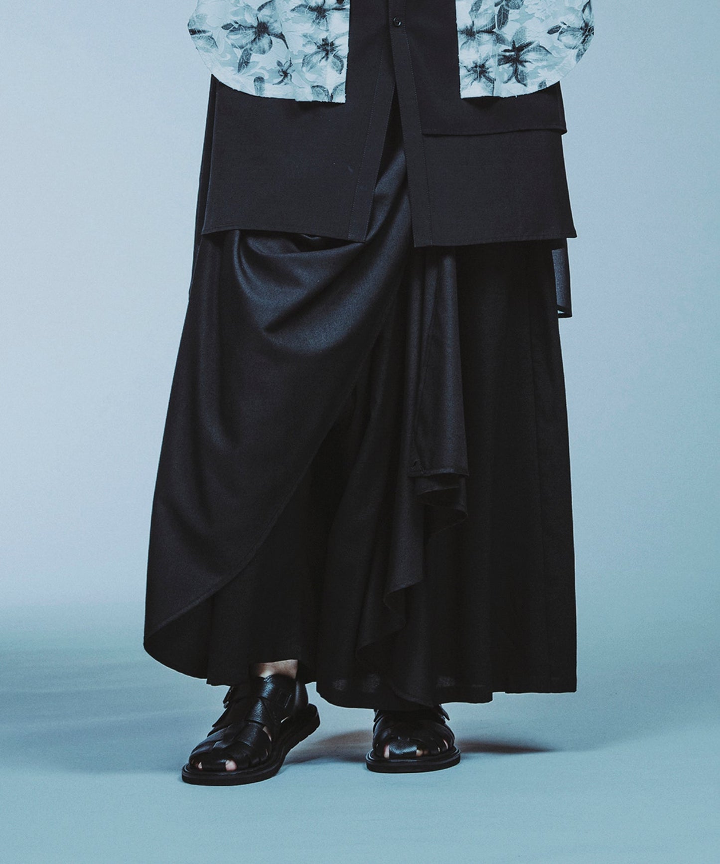 BLACK Model:H182cm