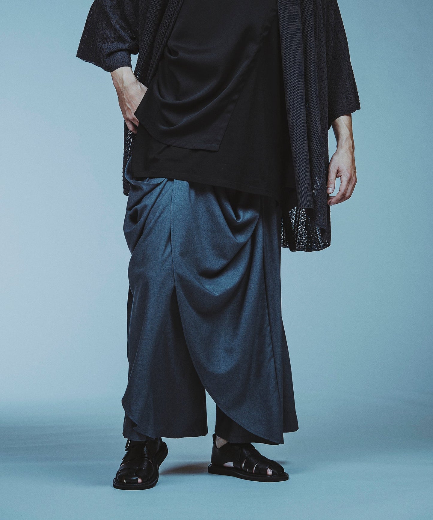 GRAY Model:H182cm