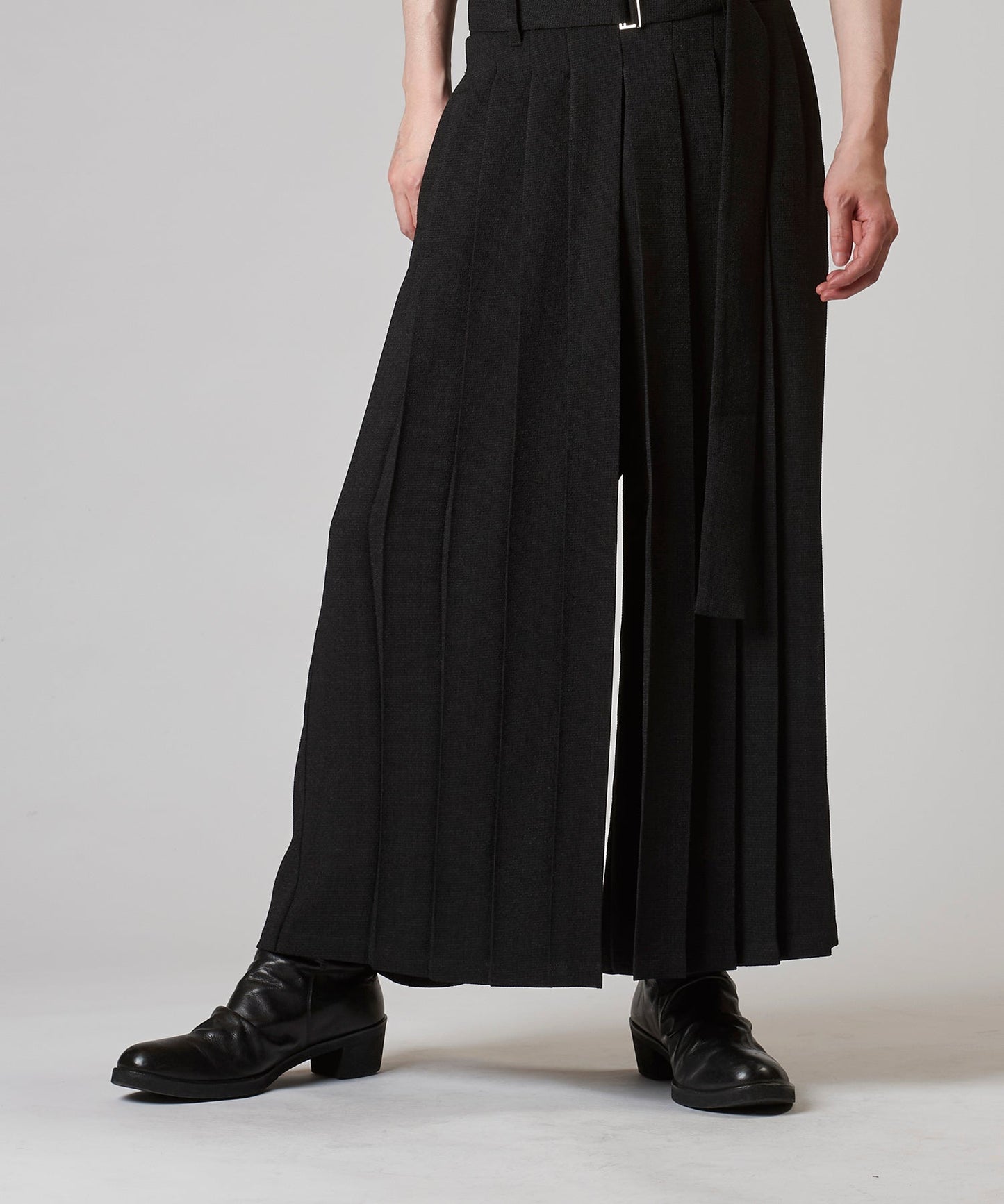 Hakama Pleated Trousers