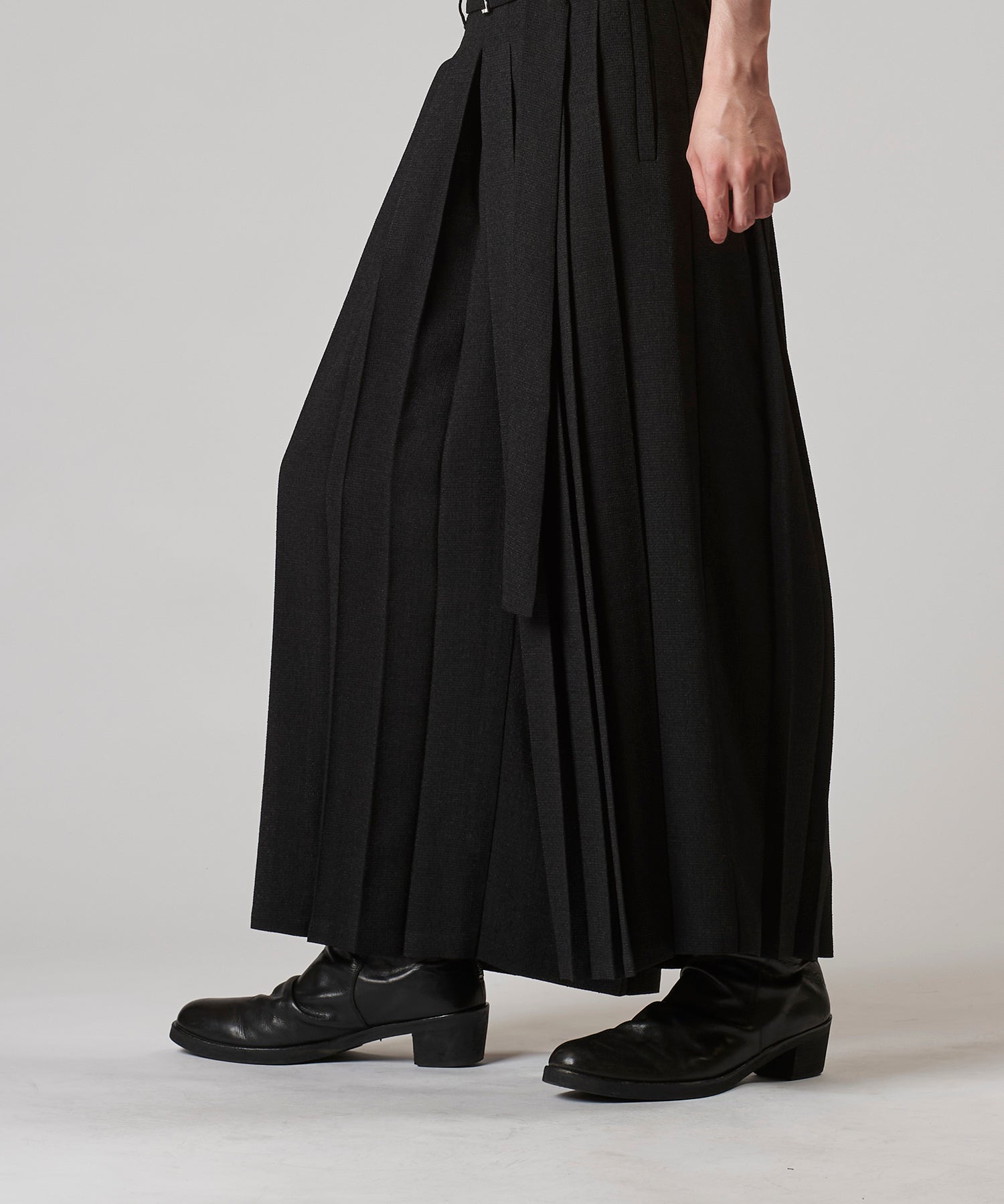 Hakama Pleated Trousers