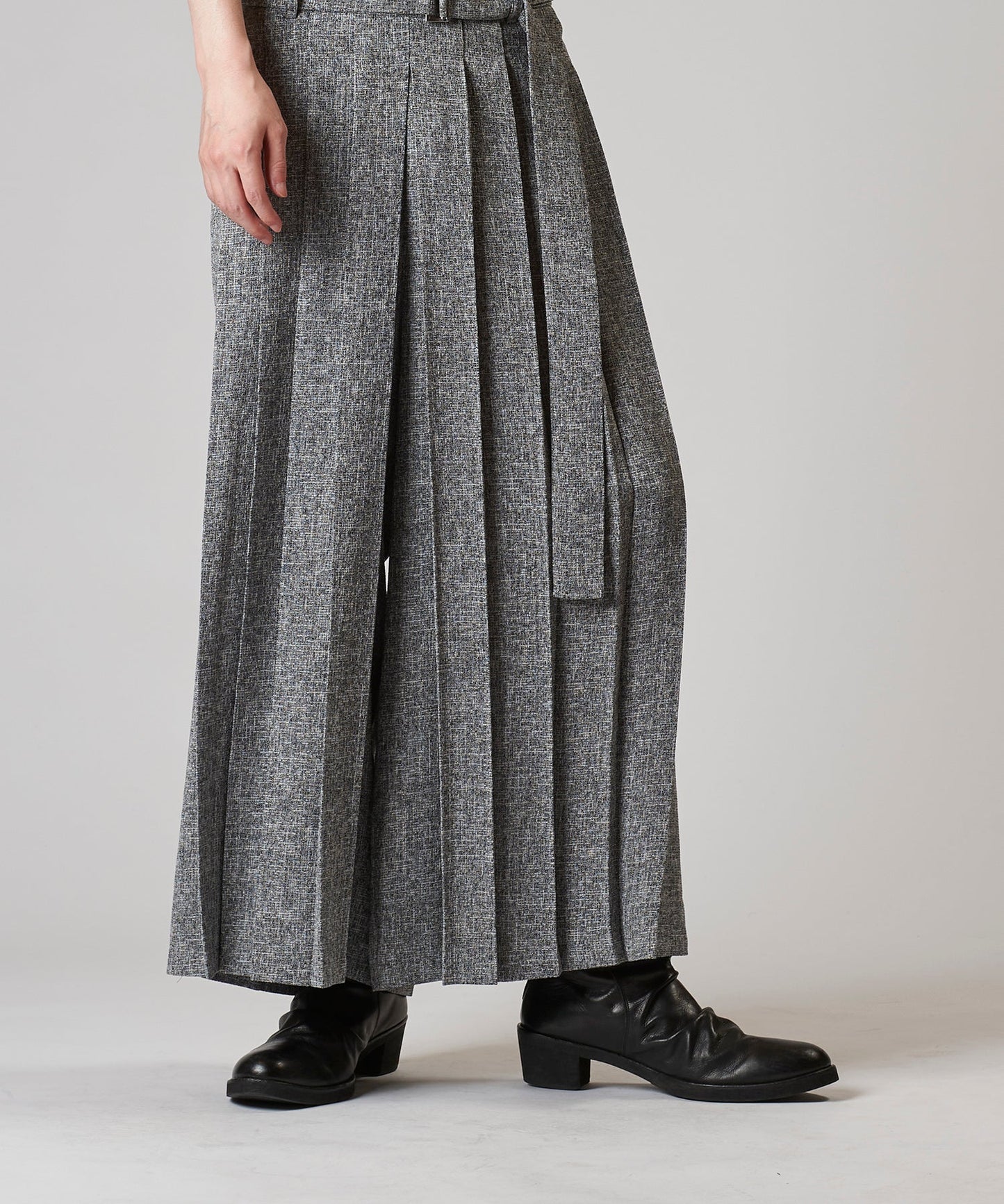 Hakama Pleated Trousers