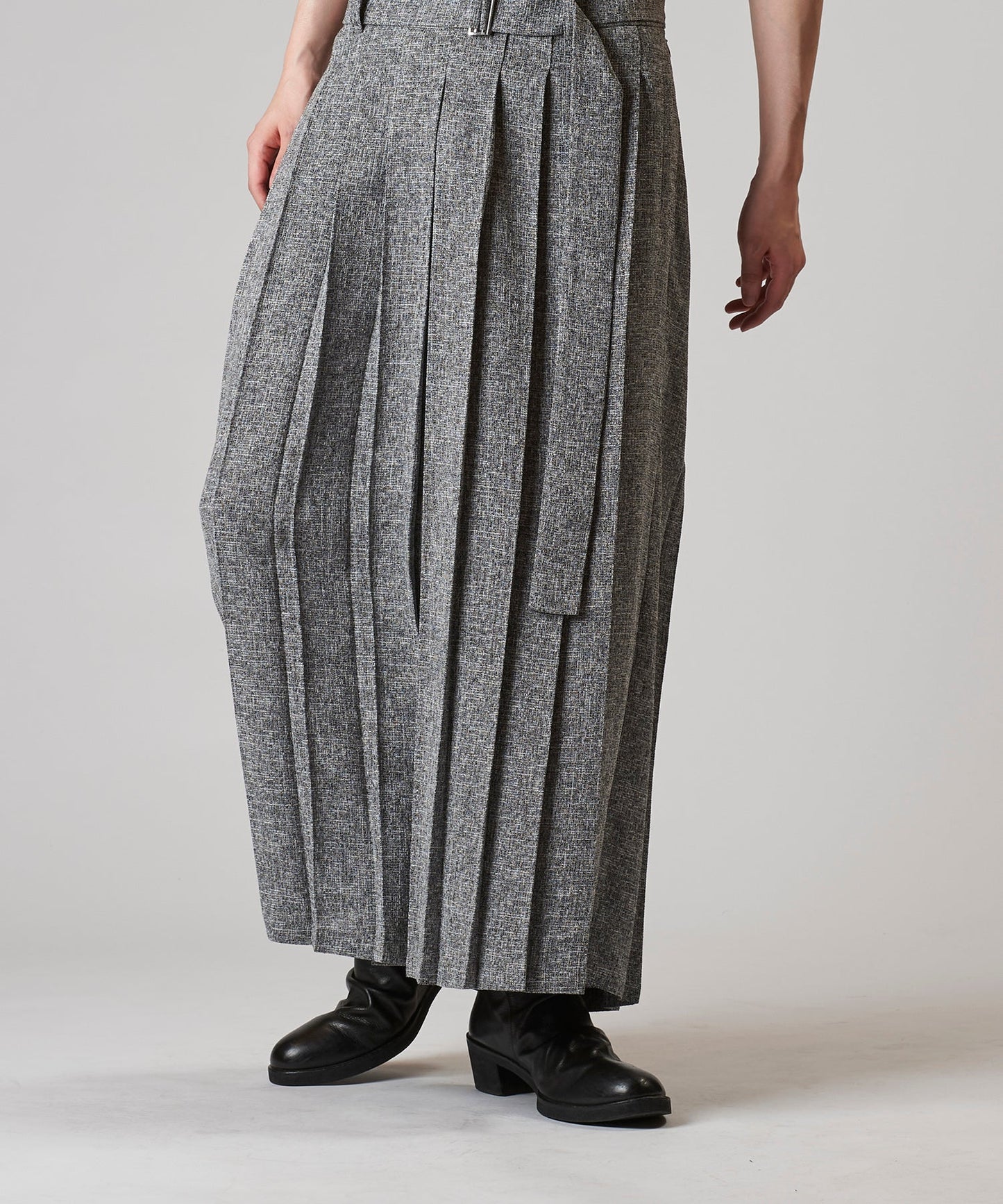 Hakama Pleated Trousers