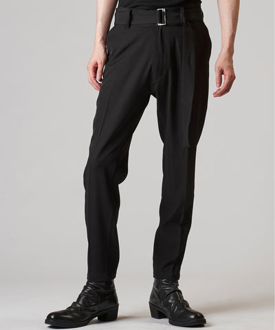 Belted tapered trousers