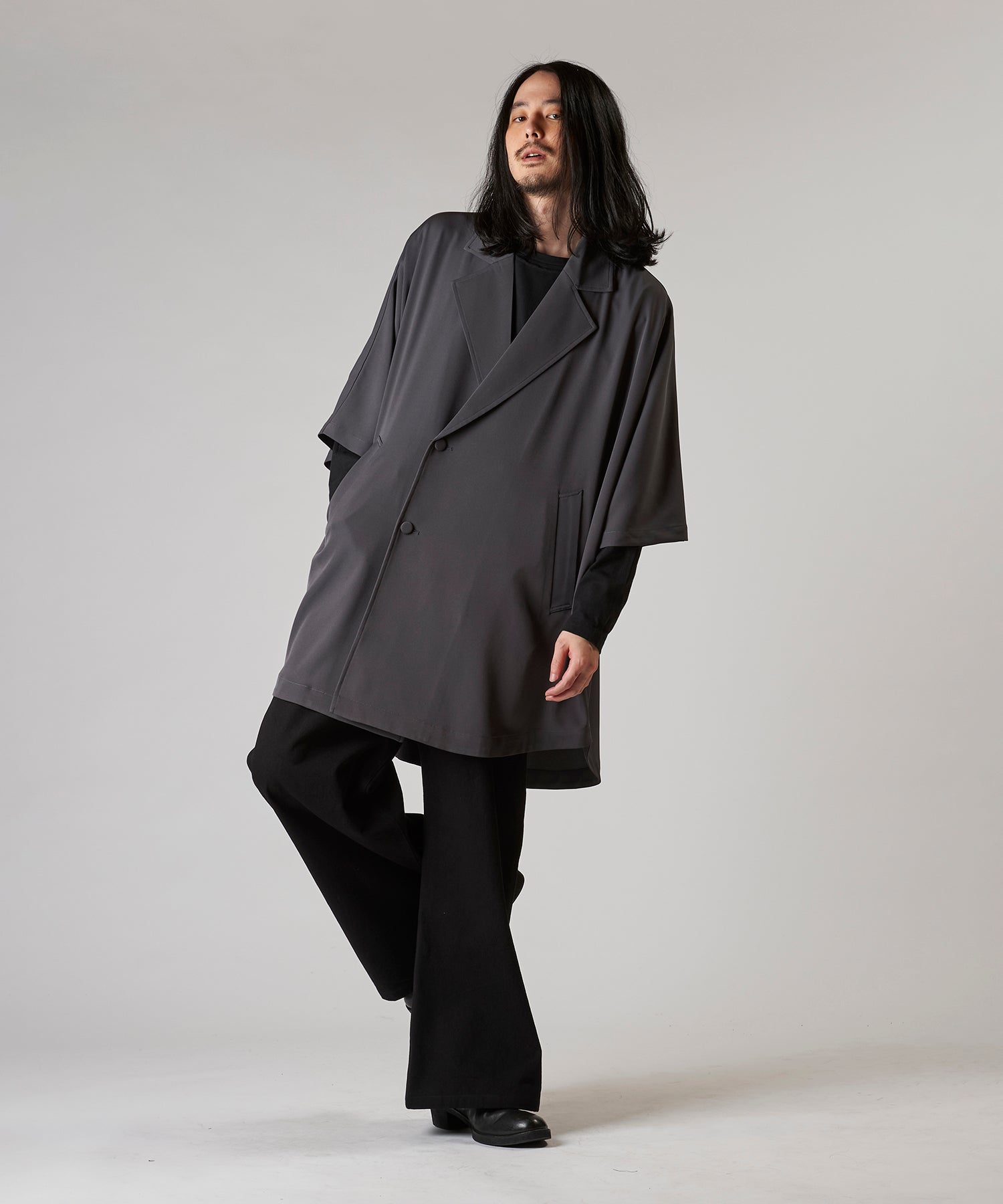 Back-tuck double-breasted poncho