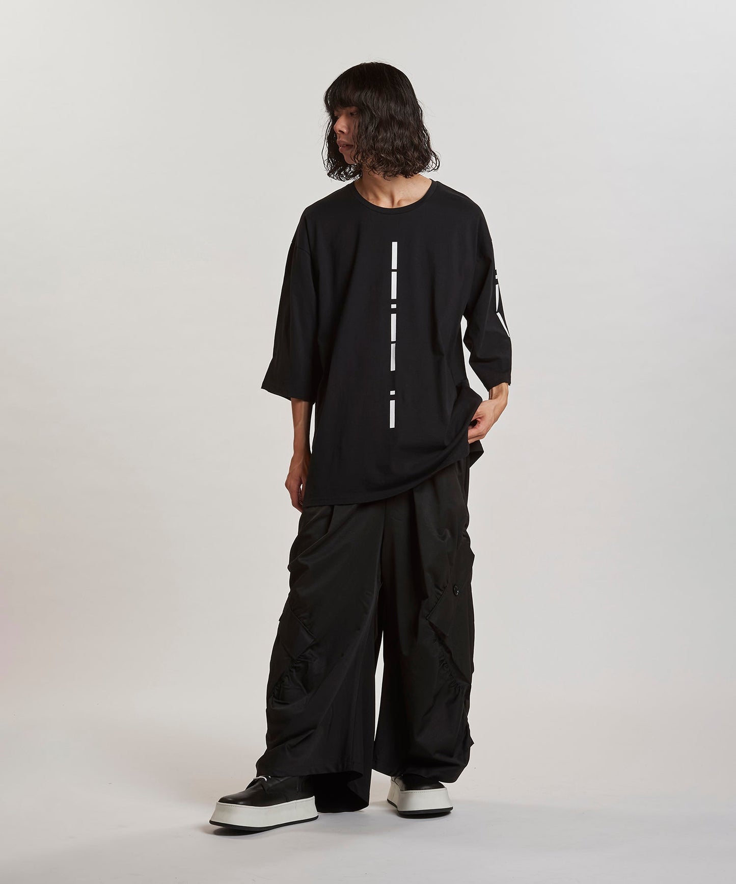 BLACK Model:H180cm