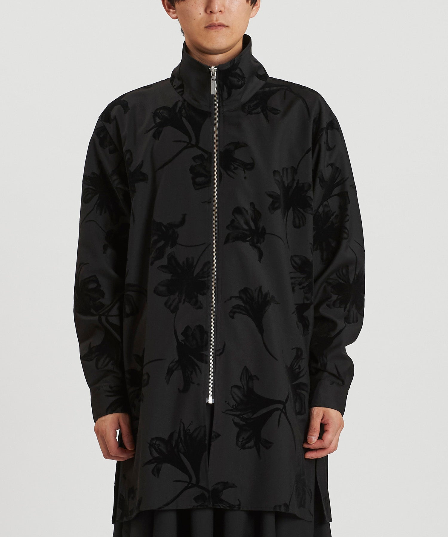 【未使用品】NO ID. ノーアイディー セットアップ 総柄　定価42900円 NO ID.