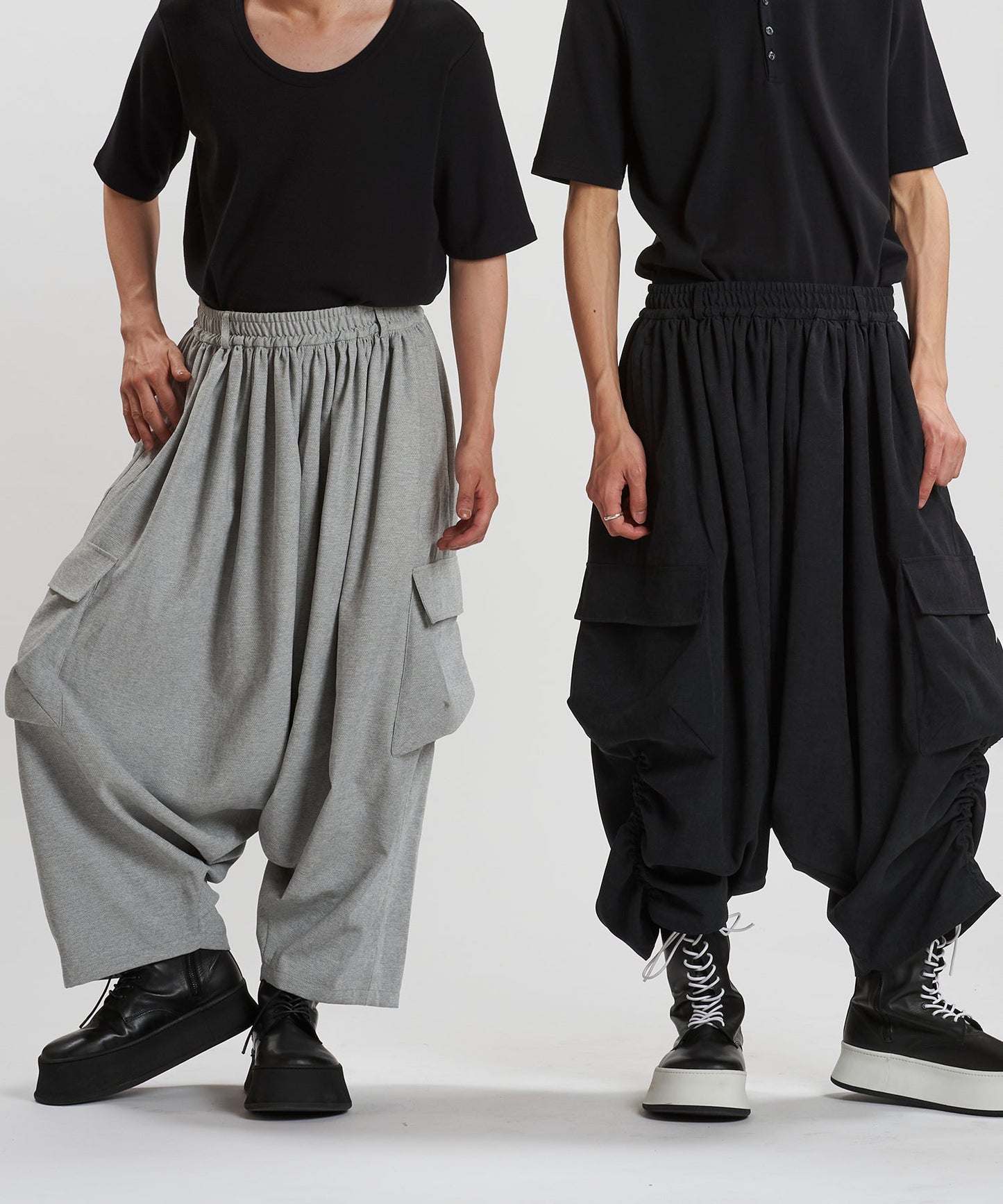 GRAY Model:H169cm / BLACK Model:H180cm