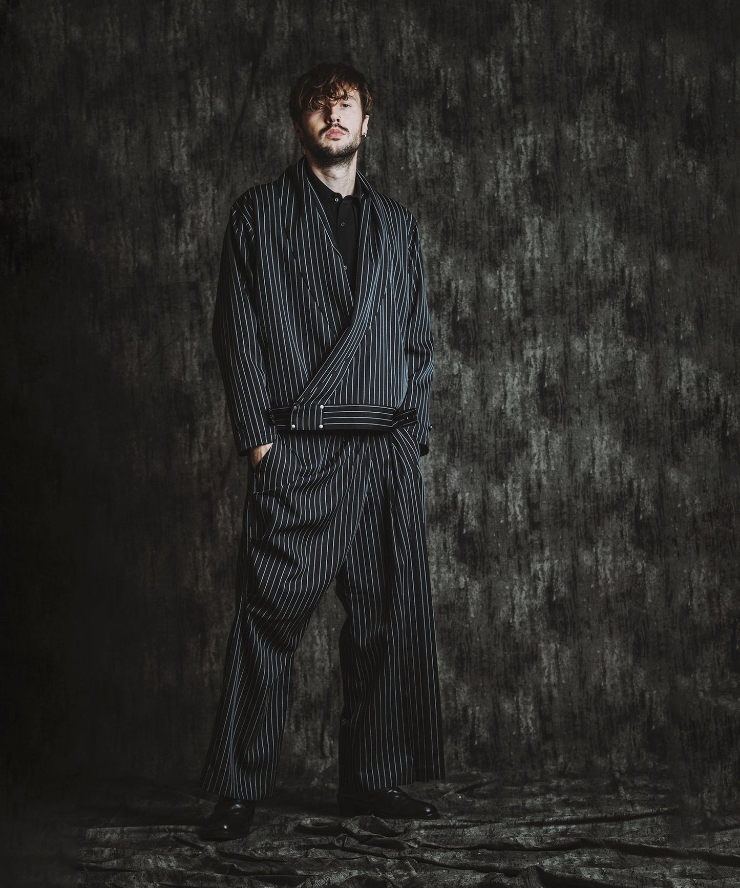 ストライプ Model:H182cm