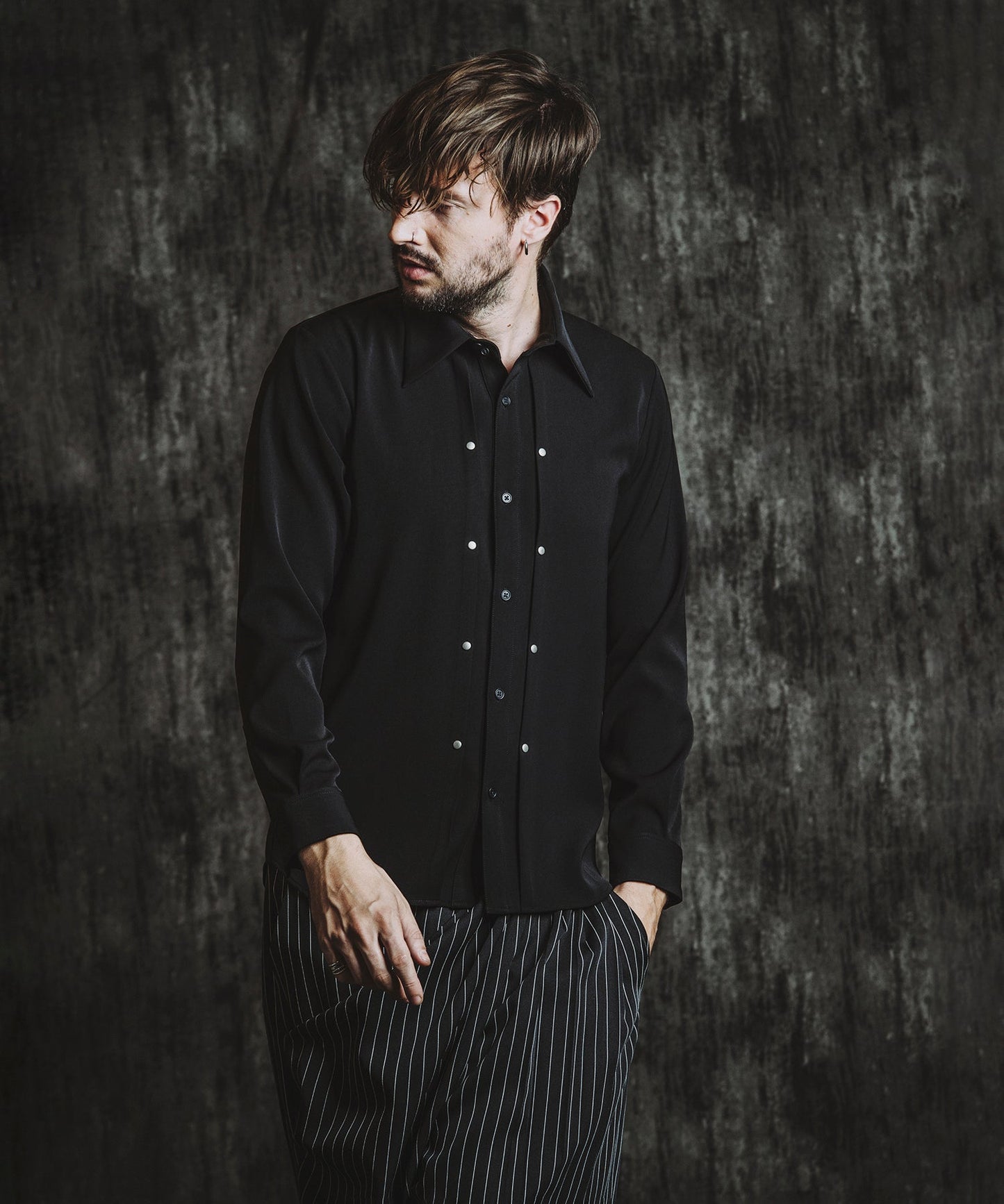 BLACK Model:H182cm