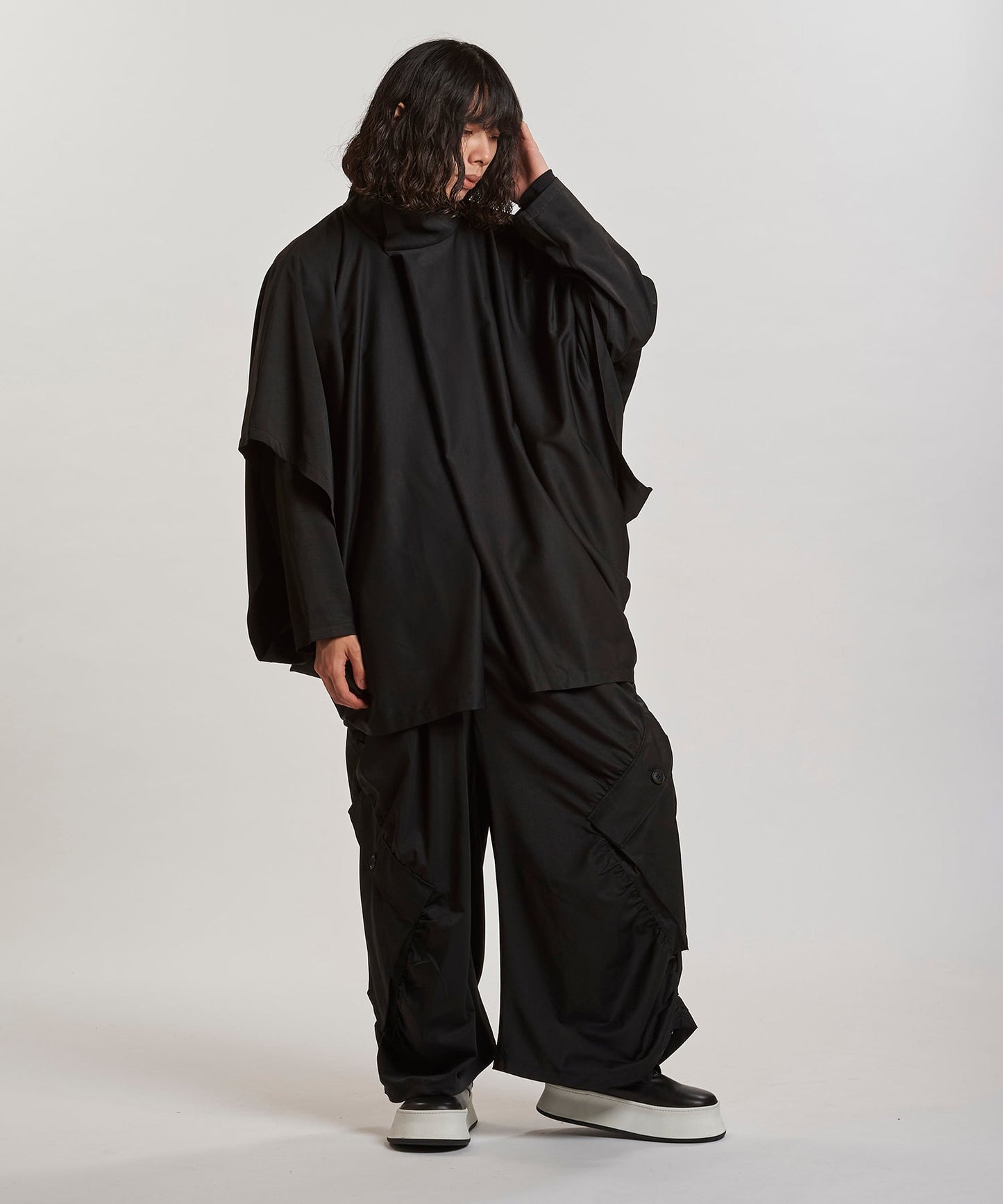 BLACK Model:H180cm