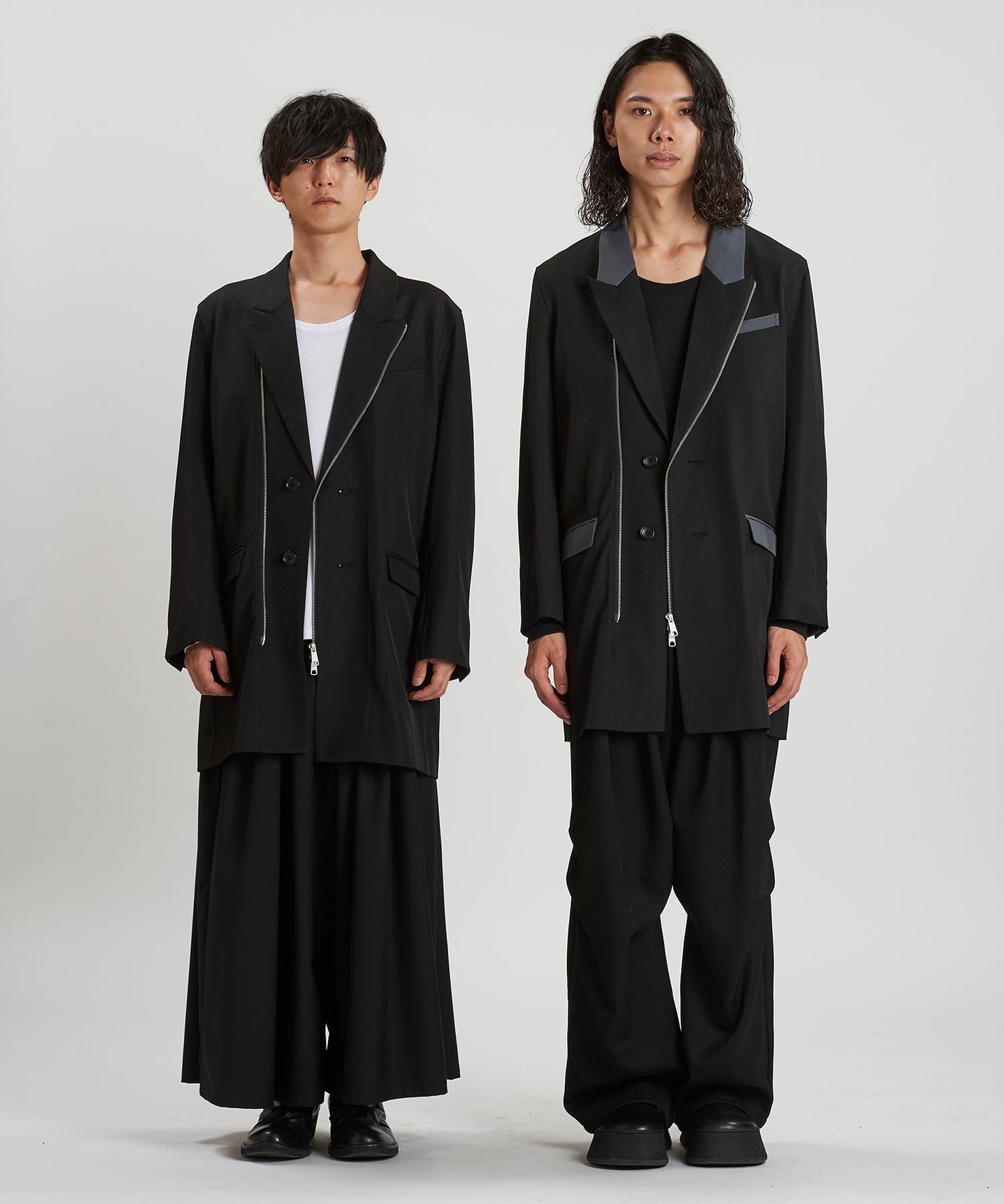 BLACK Model:H169cm / MIX Model:H180cm