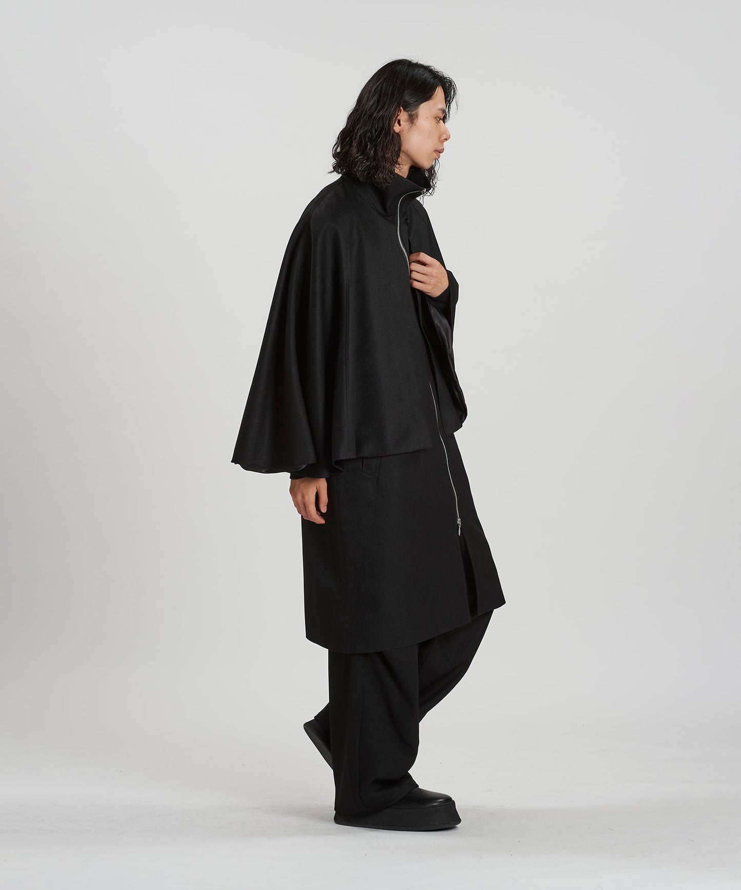 BLACK Model:H180cm