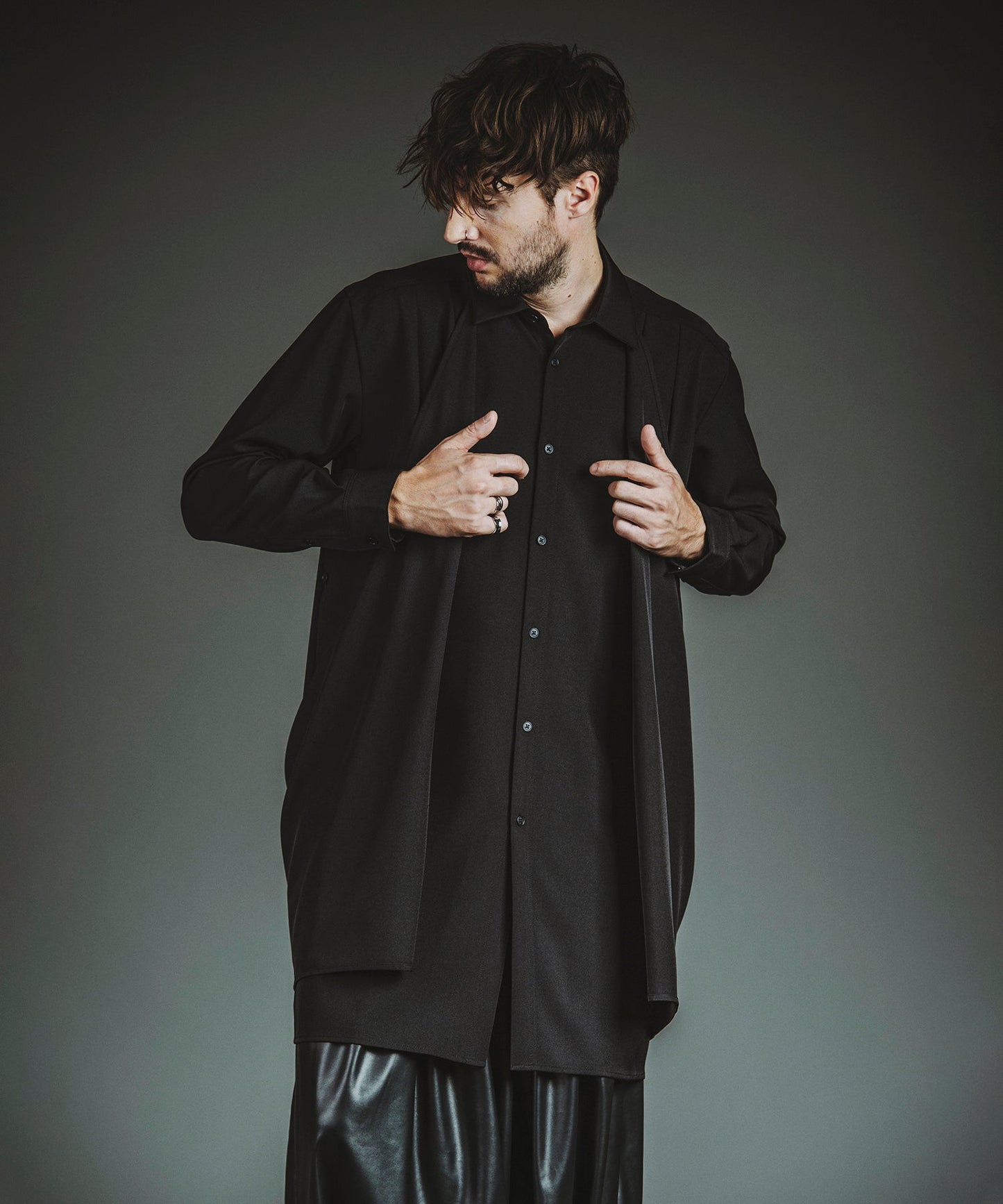 BLACK Model:H182cm