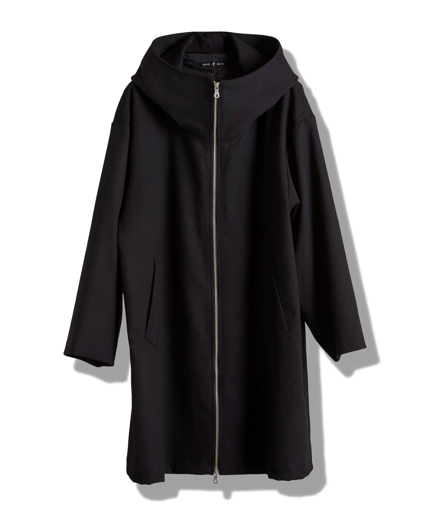 フーデッドBIGハーフコート – NO ID.