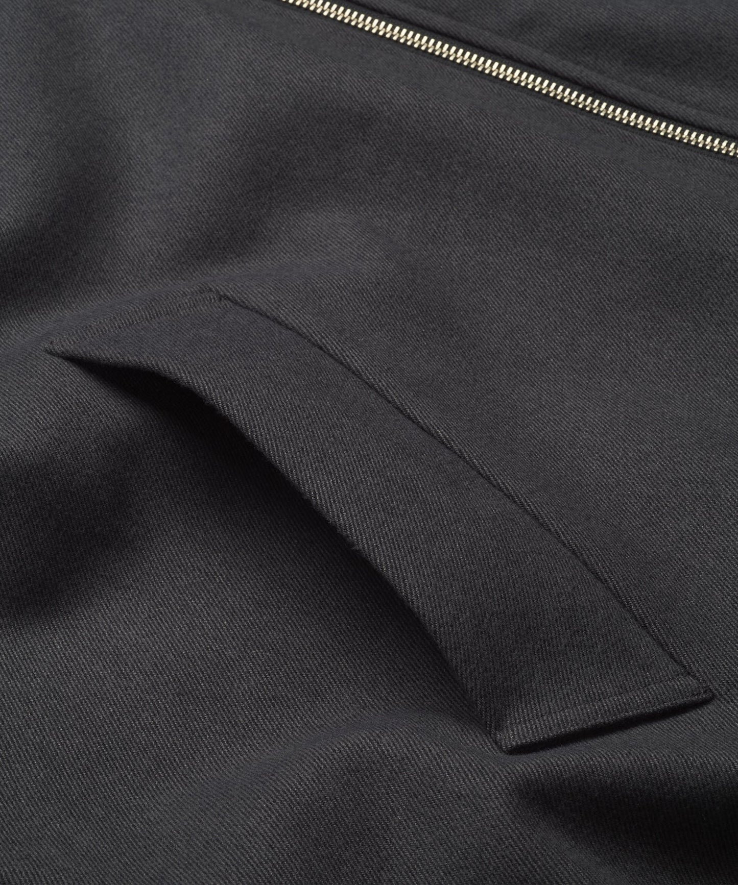 フーデッドBIGハーフコート