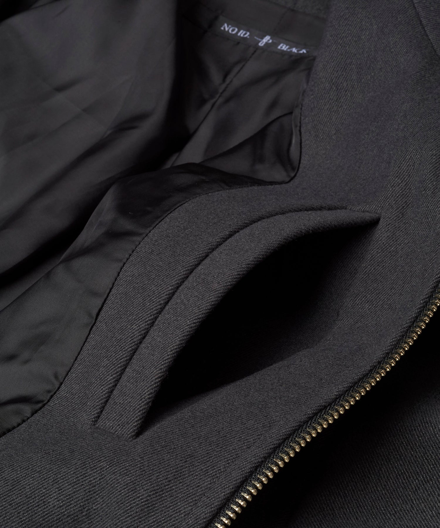 フーデッドBIGハーフコート