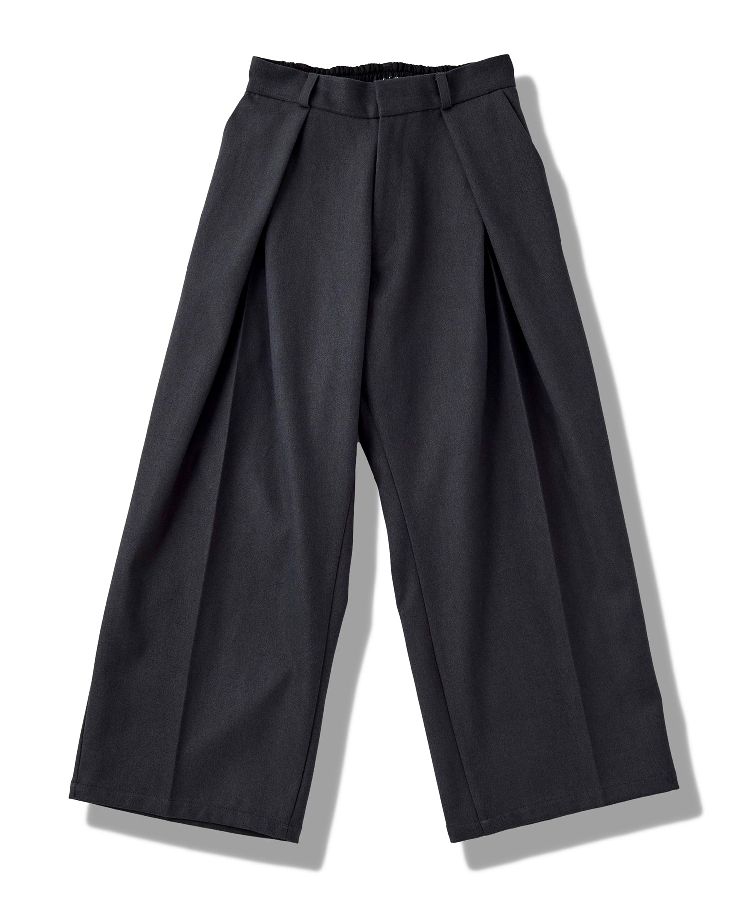 OLD GUCCI　黒　ストレート スラックス　トラウザー　W30 ドラマ着用】レギュラーフィット デニム生地 1つボタン サイドベルト